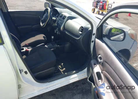 2013 Nissan Versa 1.6 Sv z USA, uszkodzony, nr VIN 3N1CN7AP3DL849778